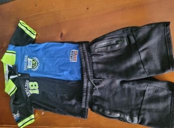 Short +polo taille 8ans