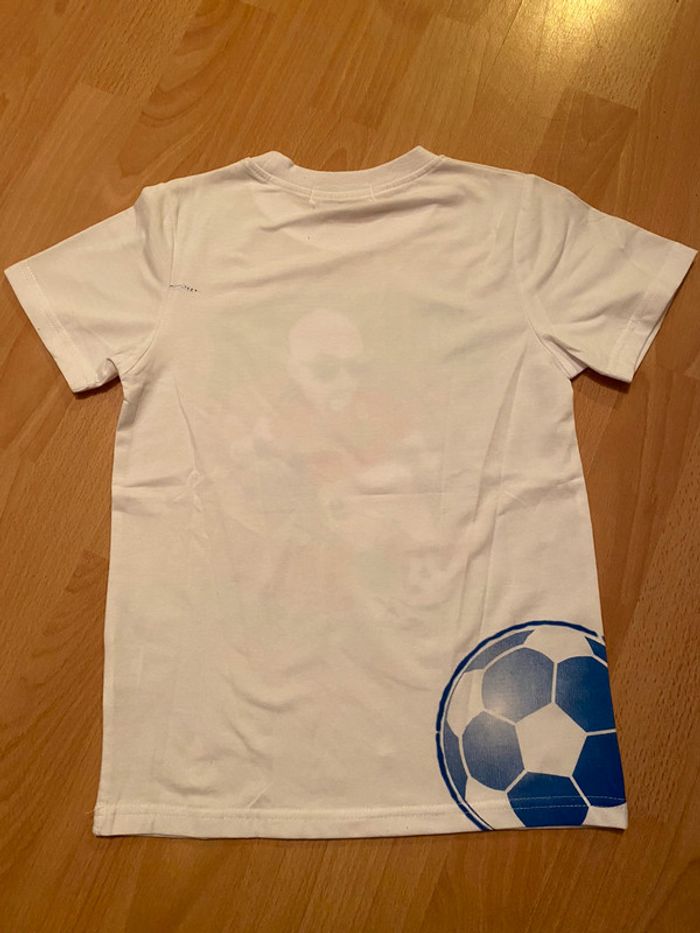 Beau T-shirt blanc MC T. 8 ans neuf - photo numéro 2