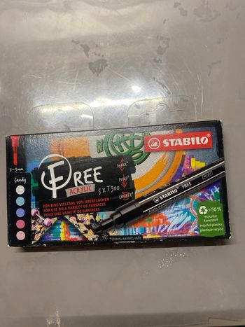 Stabilo free acrylic neuf 