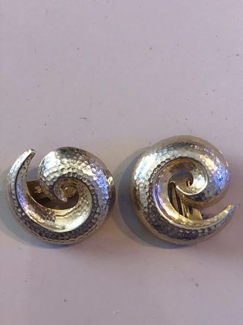 Boucles d’oreilles