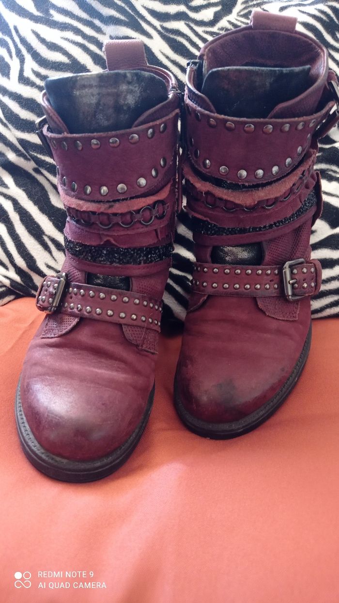 Bottines  Mjus cuir patiné bordeaux pointure 36 très bon état - photo numéro 3