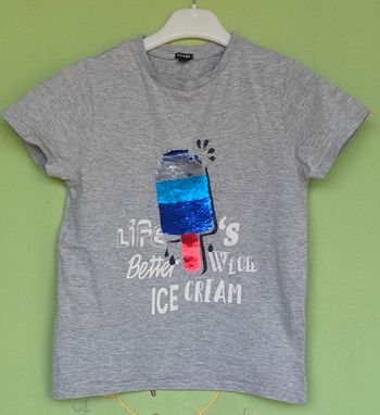 Tee-shirt Kiabi taille 10 ans