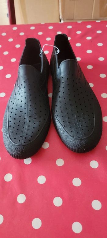 Chaussures d eau