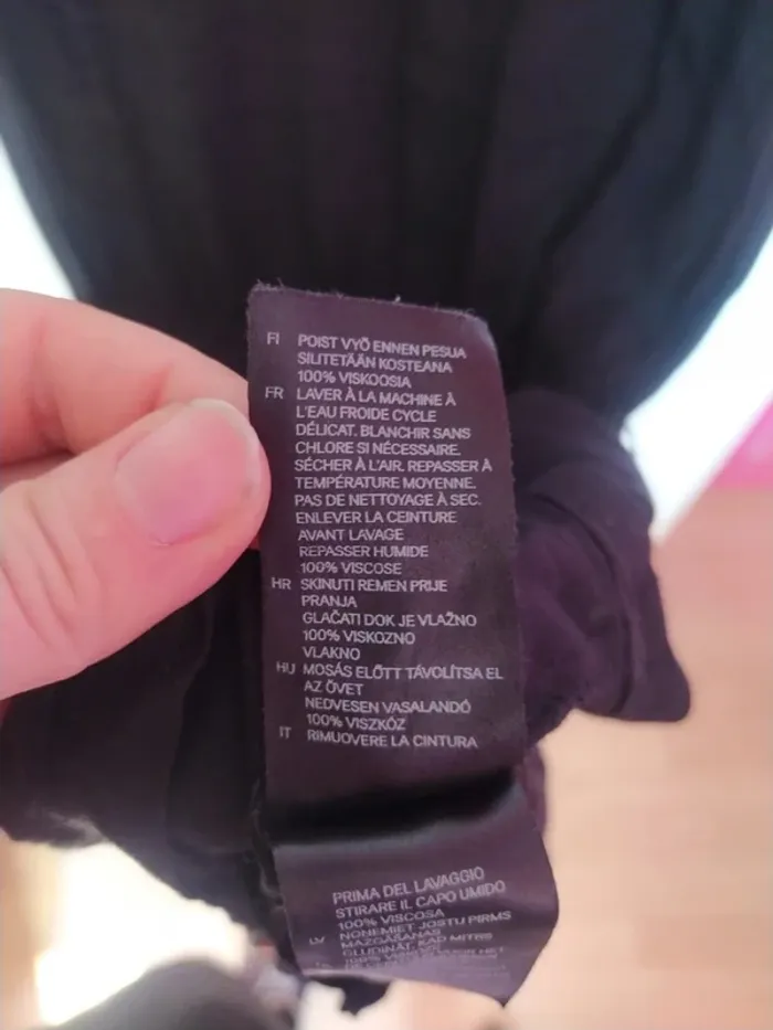 97- robe, H&M, Taille S - photo numéro 7