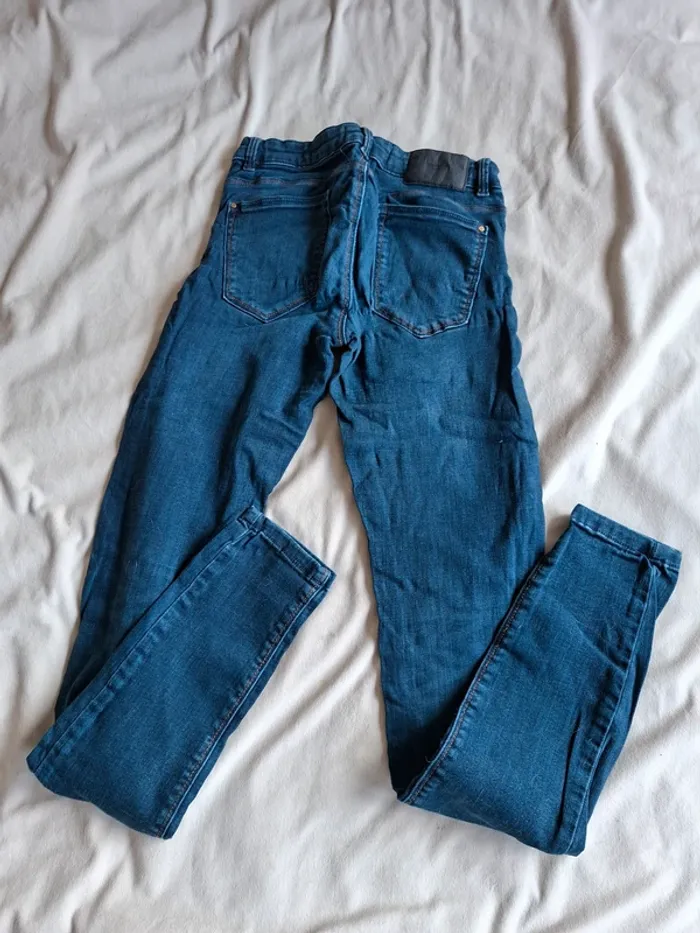 jeans femme bleu, taille 34, marque Zara, en très bon état - photo numéro 4