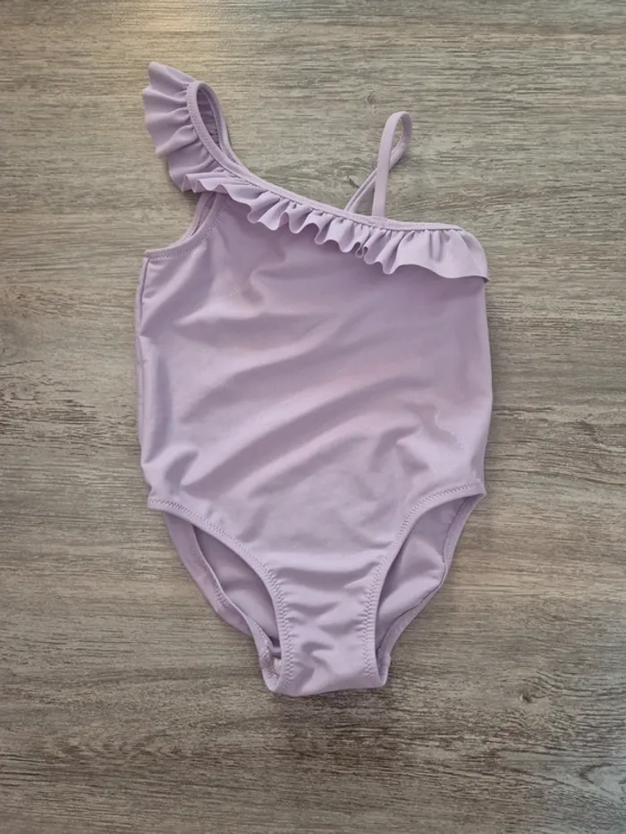 Maillot de bain asymétrique mauve irisé