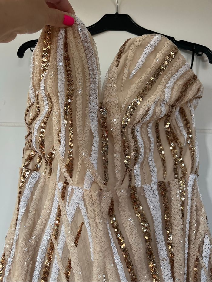 Robe de soirée TFNC London beige sequins - photo numéro 3