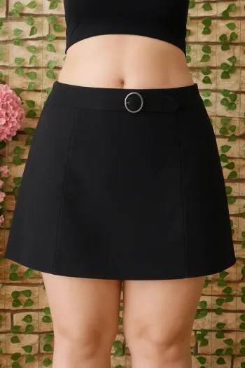 🌸MiniJupe noire Fpc Taille 42🌸