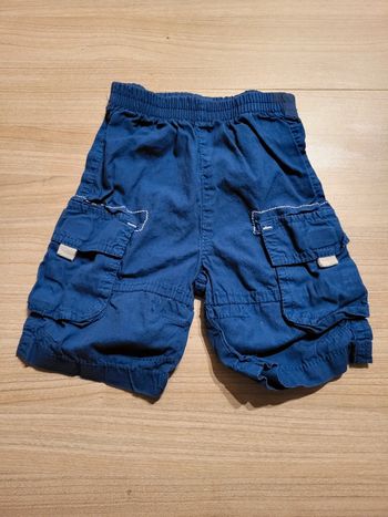 Short taille 6 mois