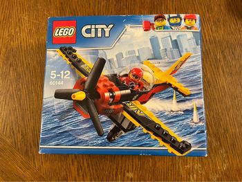 Boîte lego city 60144 Neuve
