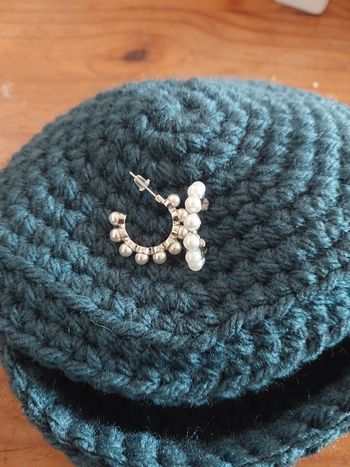 Boucles d'oreilles avec perles blanches