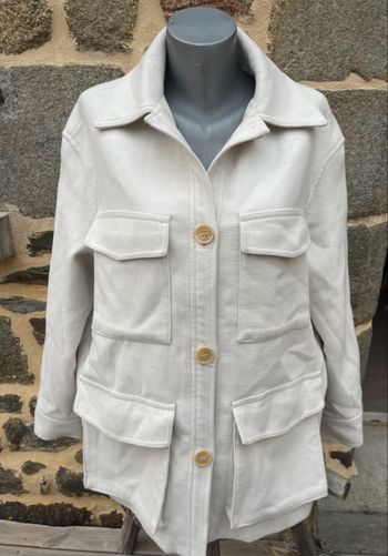 Veste en laine / sur chemise crème - H&M