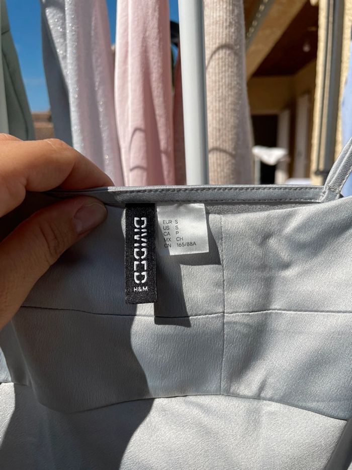 Robe longue gris brillant H&M taille s - photo numéro 5