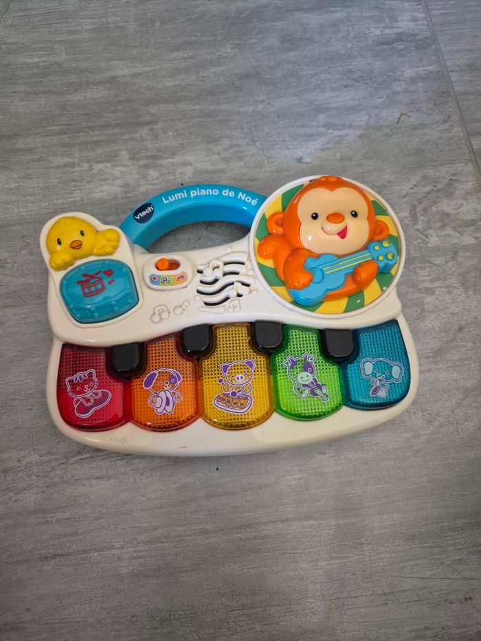 Lumi piano des tout-petits de VTech