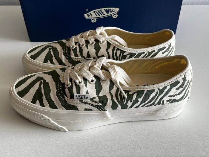 Vans Authentic Reissue - 38 - photo numéro 2