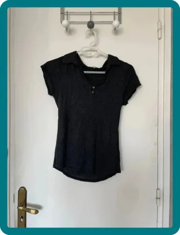T-shirt noir gris
