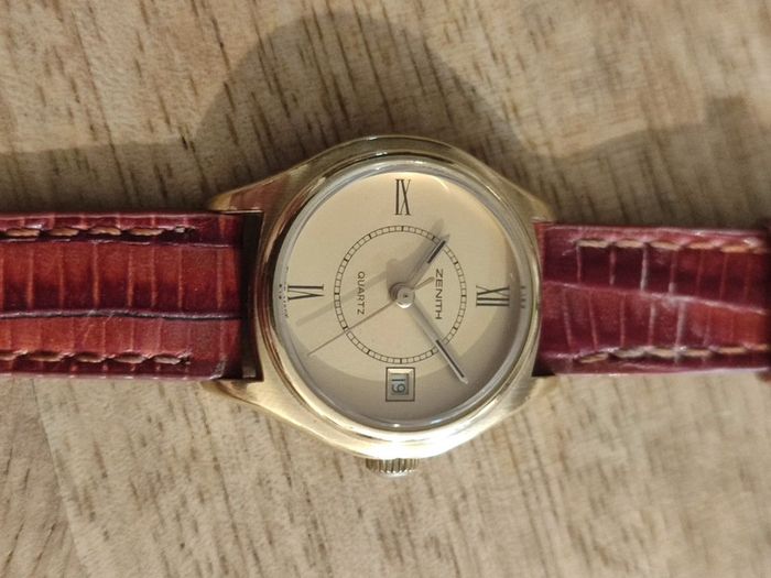 Montre Quartz Vintage Zenith boitier plaqué or - photo numéro 3
