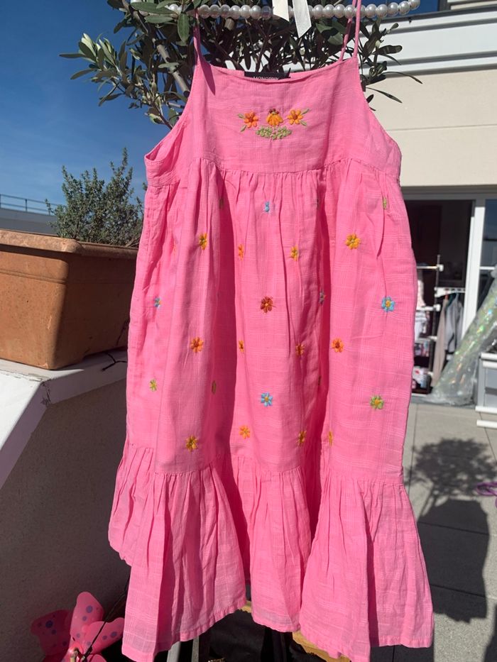 Robe Monoprix 8 ans. Rose à fleurs.