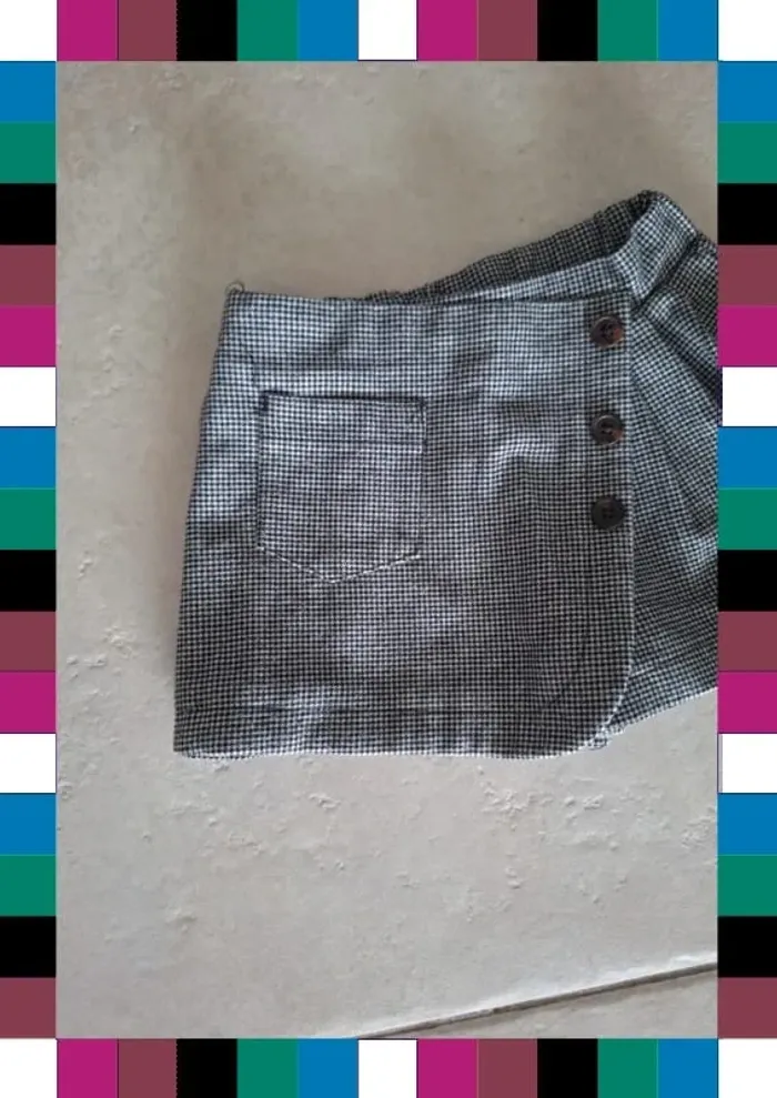 Jupe short 3 ans - photo numéro 3