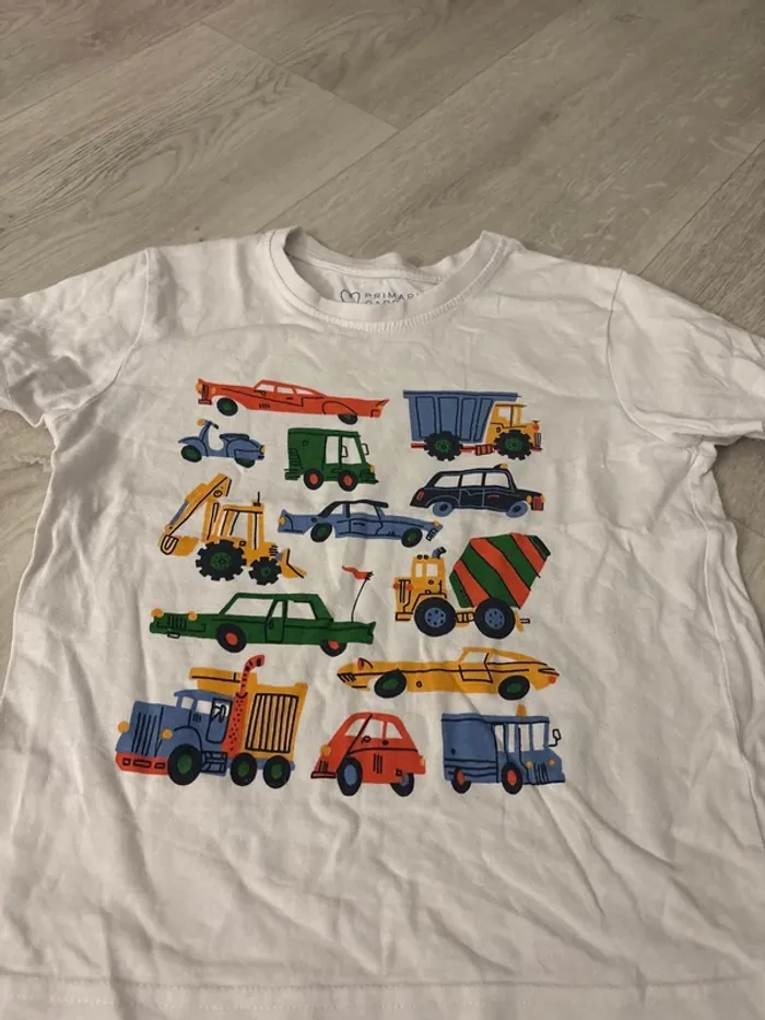 TEE shirt 4-5 ans primark camion chantier garçon dinosaure - photo numéro 3