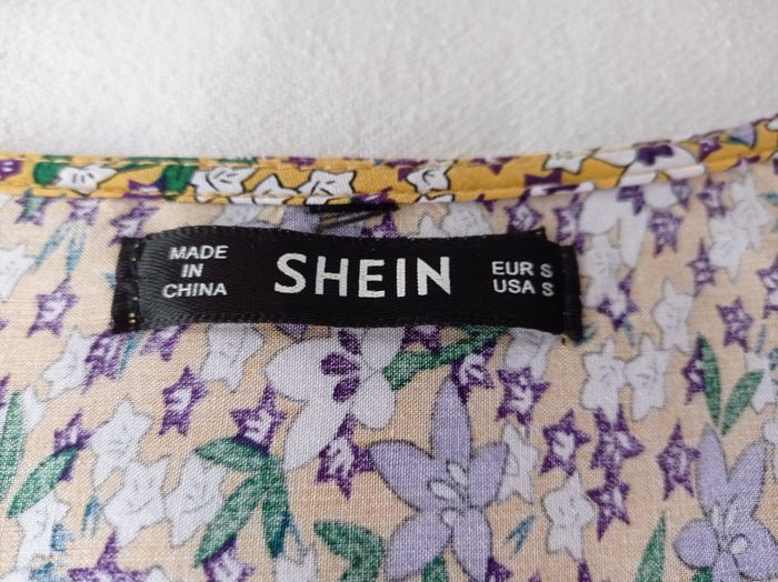 BLOUSE SHEIN Moutarde Fleurie. - photo numéro 3