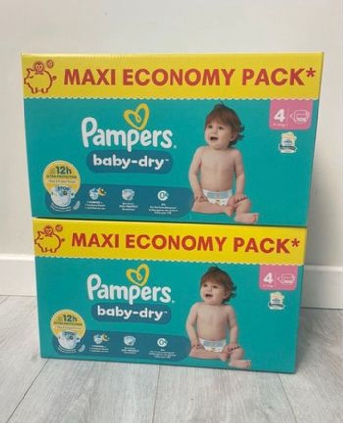 Pack neuf Pampers de 216 couches taille 4 (9-14kgs)