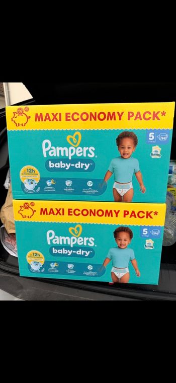 Couchers Pampers taille 5 188 couches 
