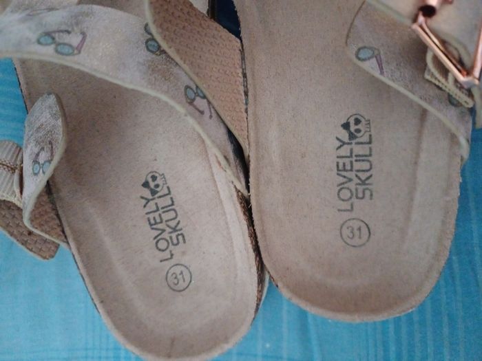 3 paires de chaussures filles du 31 au 33 - photo numéro 6
