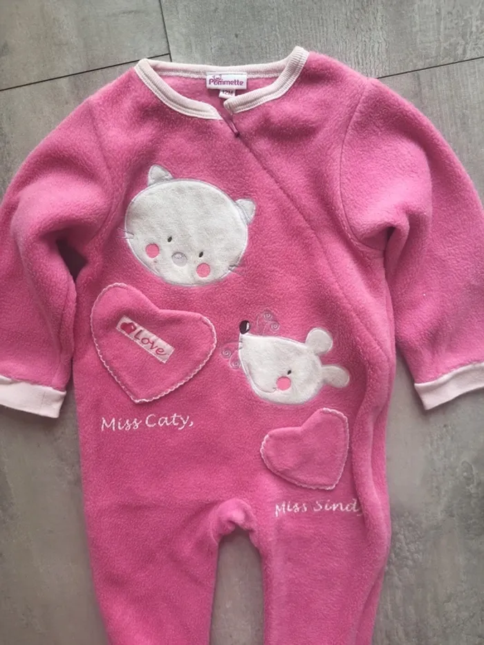 Pyjama une pièce - photo numéro 3