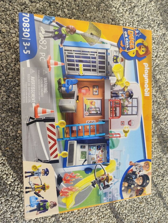 Caserne playmobil