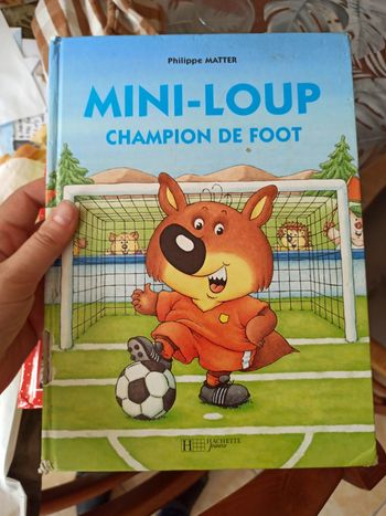 Livre Mini-Loup champion de foot