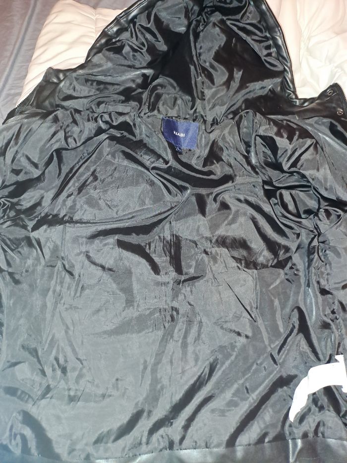 Doudoune kiabi taille m - photo numéro 2