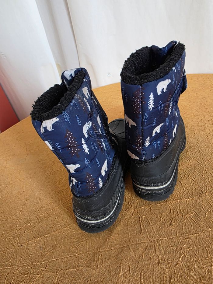 Chaussures après ski ou bottes de pluie - photo numéro 3
