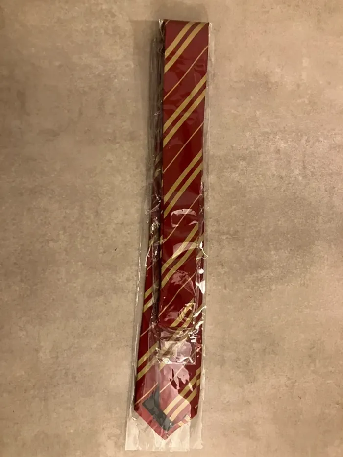 Cravate Harry Potter - photo numéro 2