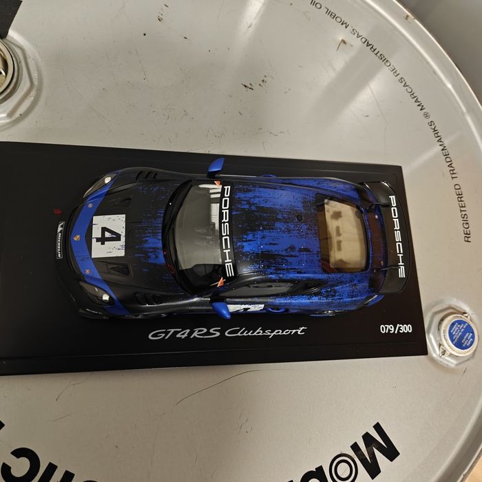 Porsche 718 Cayman GT4 RS Clubsport (982) – Limited Edition Modèle 1/18eme - photo numéro 4