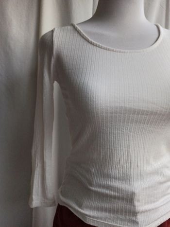 Crop tops jolies dos