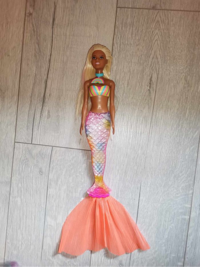 Lot de 5 barbie reveal color sirènes - photo numéro 9