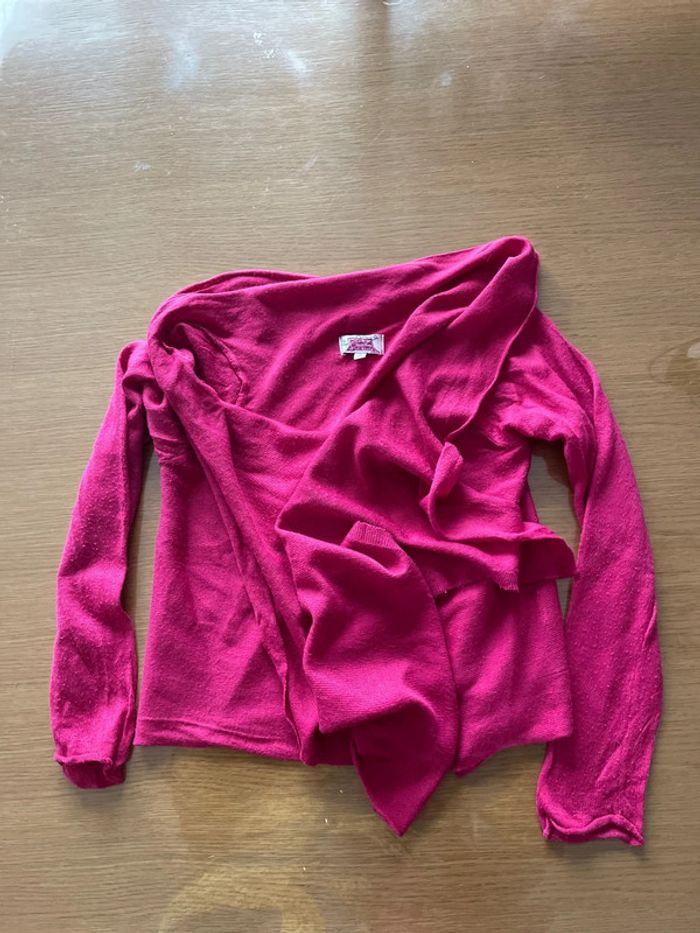 gilet rose ouvert