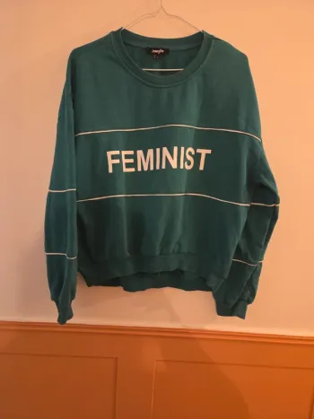 Pull jennyfer