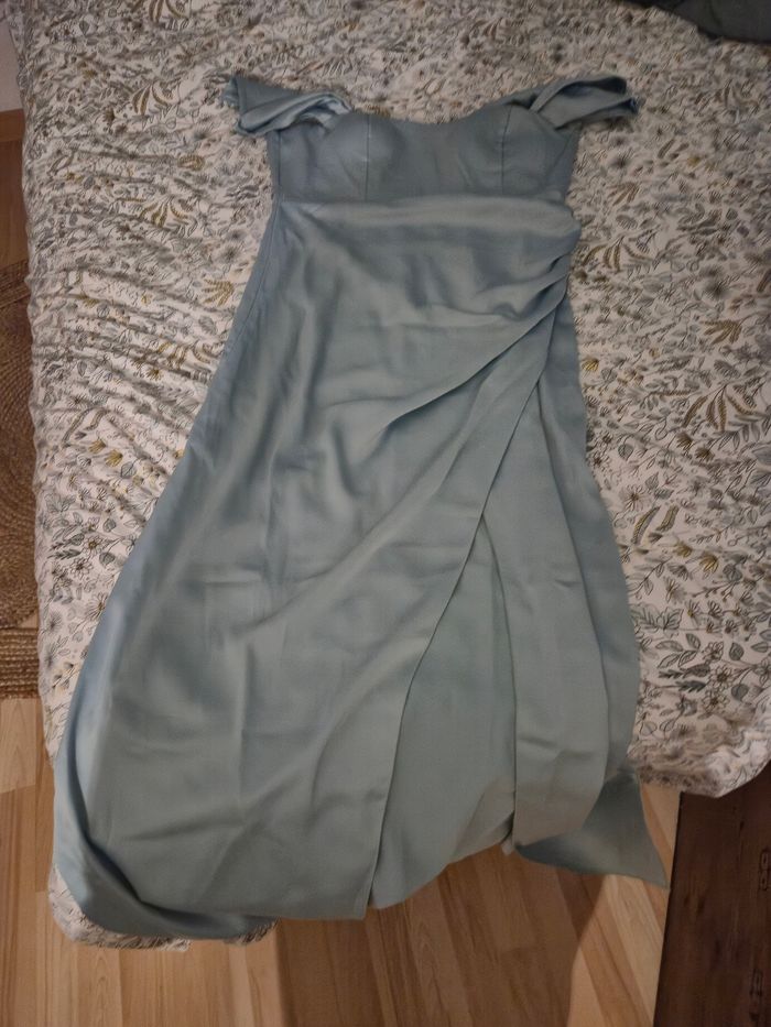 Robe de cérémonie - photo numéro 3