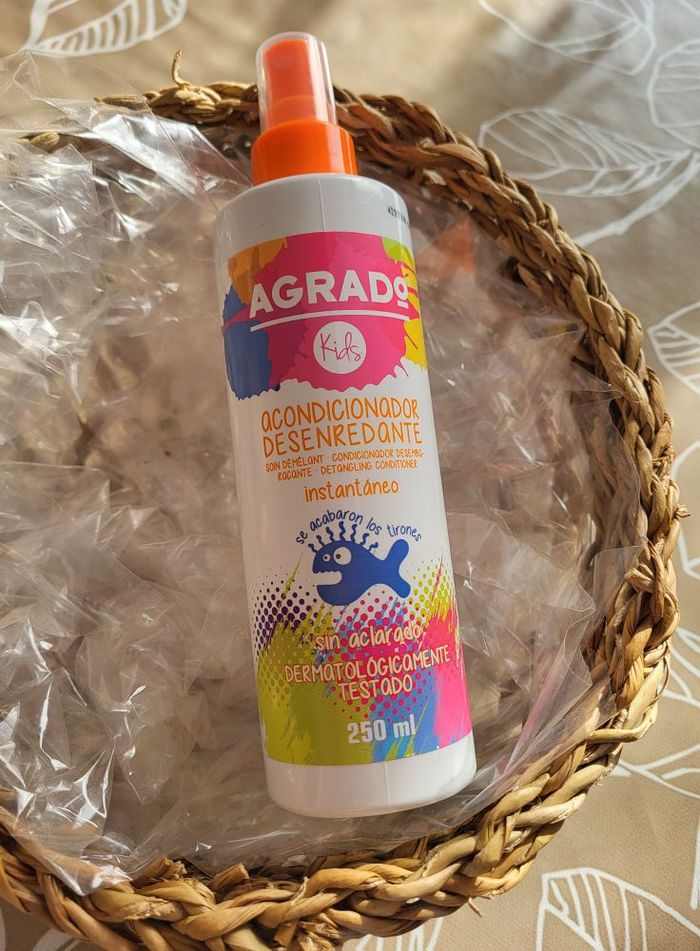 Spray démêlant cheveux enfant. 250 ml