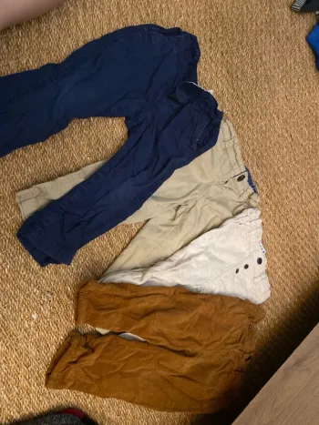 Lot pantalon 9-12mois