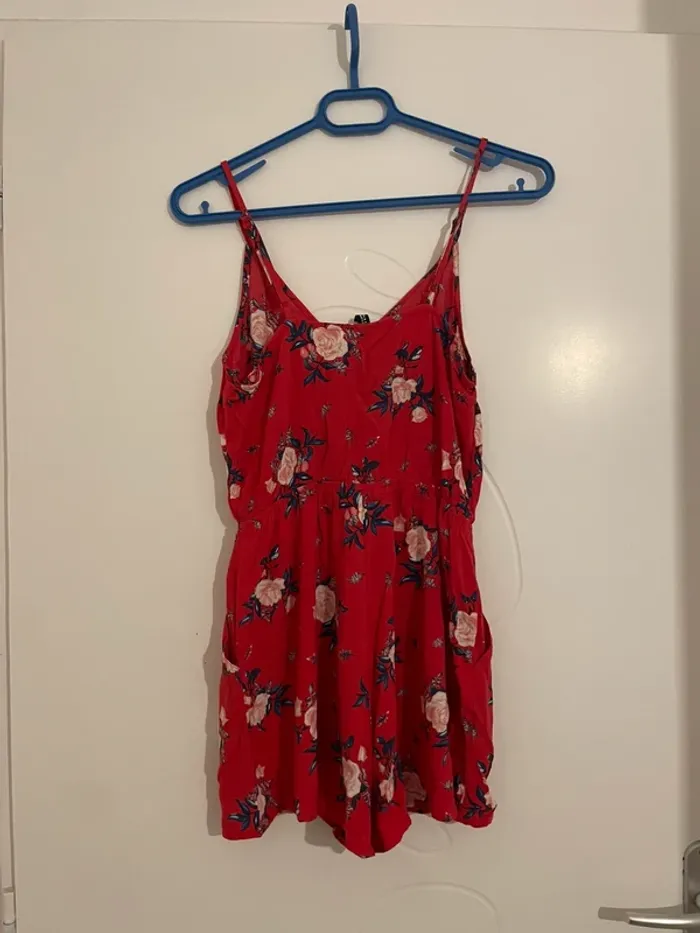Combishort H&M à fleurs rose et bleu taille 38 - Idéal été - photo numéro 8