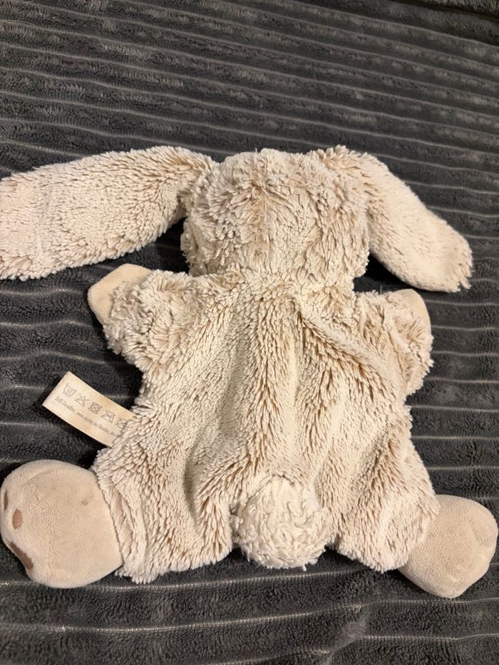 Doudou marionnette lapin beige blanc empreintes TEX - photo numéro 3