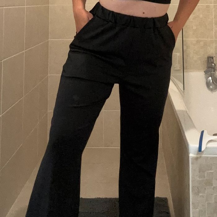 pantalon noir fluide - photo numéro 4