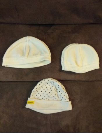 Lot de 3 bonnets