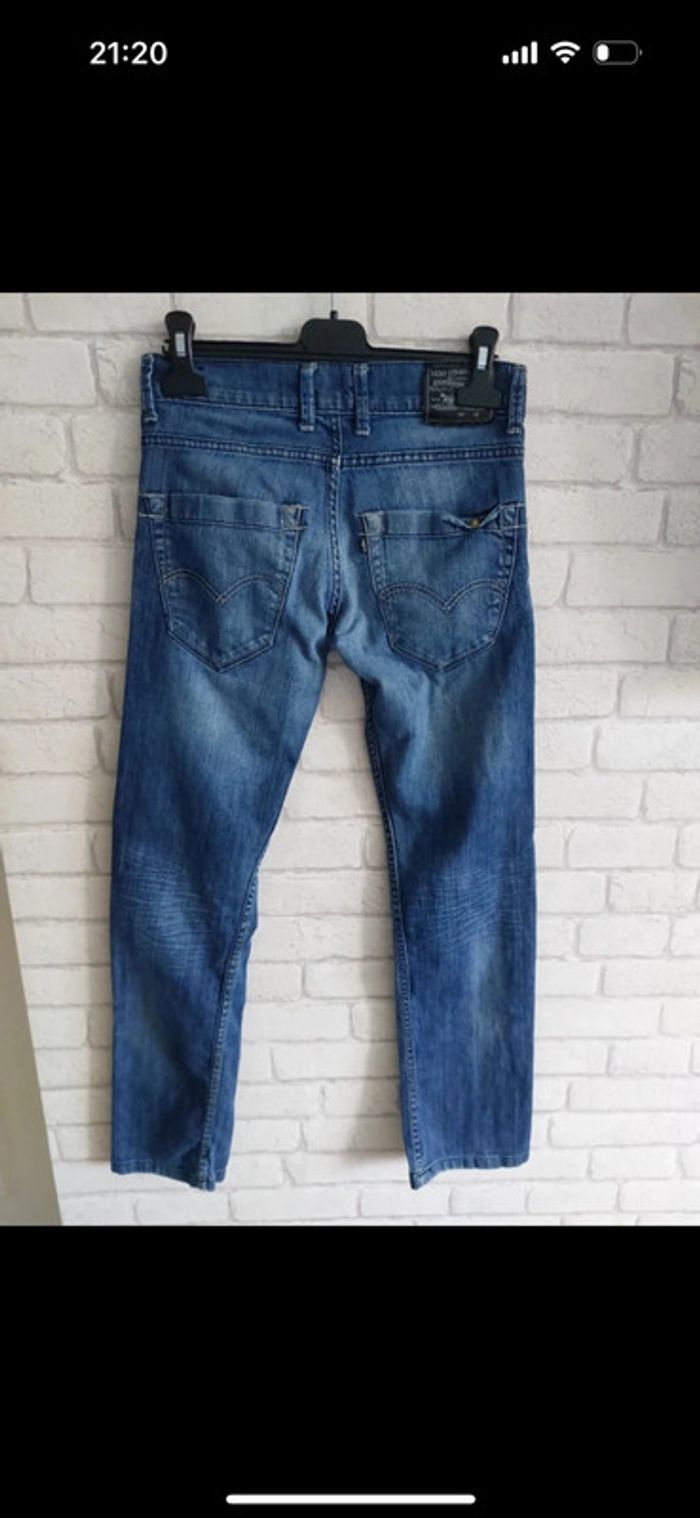 Jeans Levi's taille 12 ans - photo numéro 2