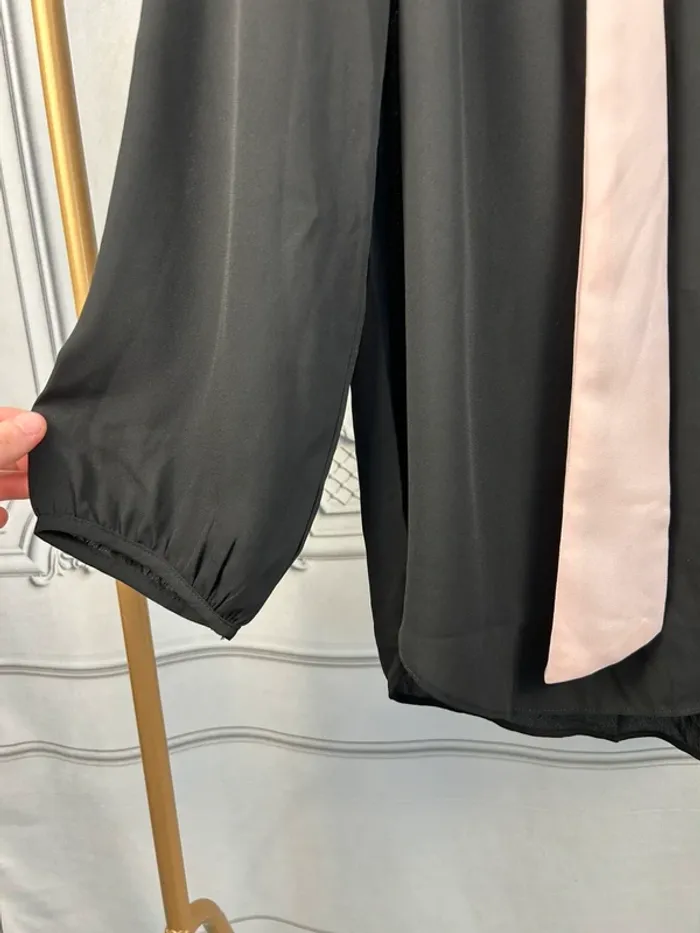 Blouse noir La P’tite étoile T3 / L neuve - photo numéro 3