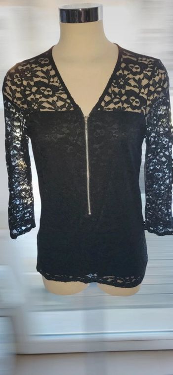 🖤 Haut noir en dentelle Miss Glammy – Taille 38 – Manches longues 🖤