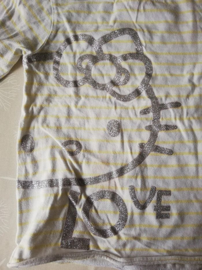 Tee shirt rayé hello Kitty 3/4 ans - photo numéro 2